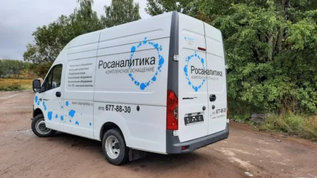 gaz-gazel-nekst-czelnometalicheskij-furgon