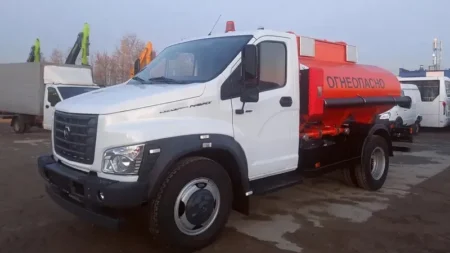 Топливозаправщик c41r13