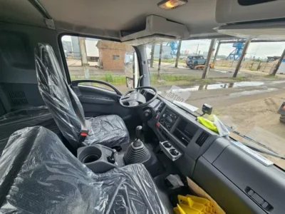 Бортовой автомобиль ISUZU Giga с КМУ 5 тонн — изображение 9